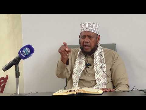 D 7aad || Tafsiirka suuratu Nuur || Sh Shariff Dhawiil